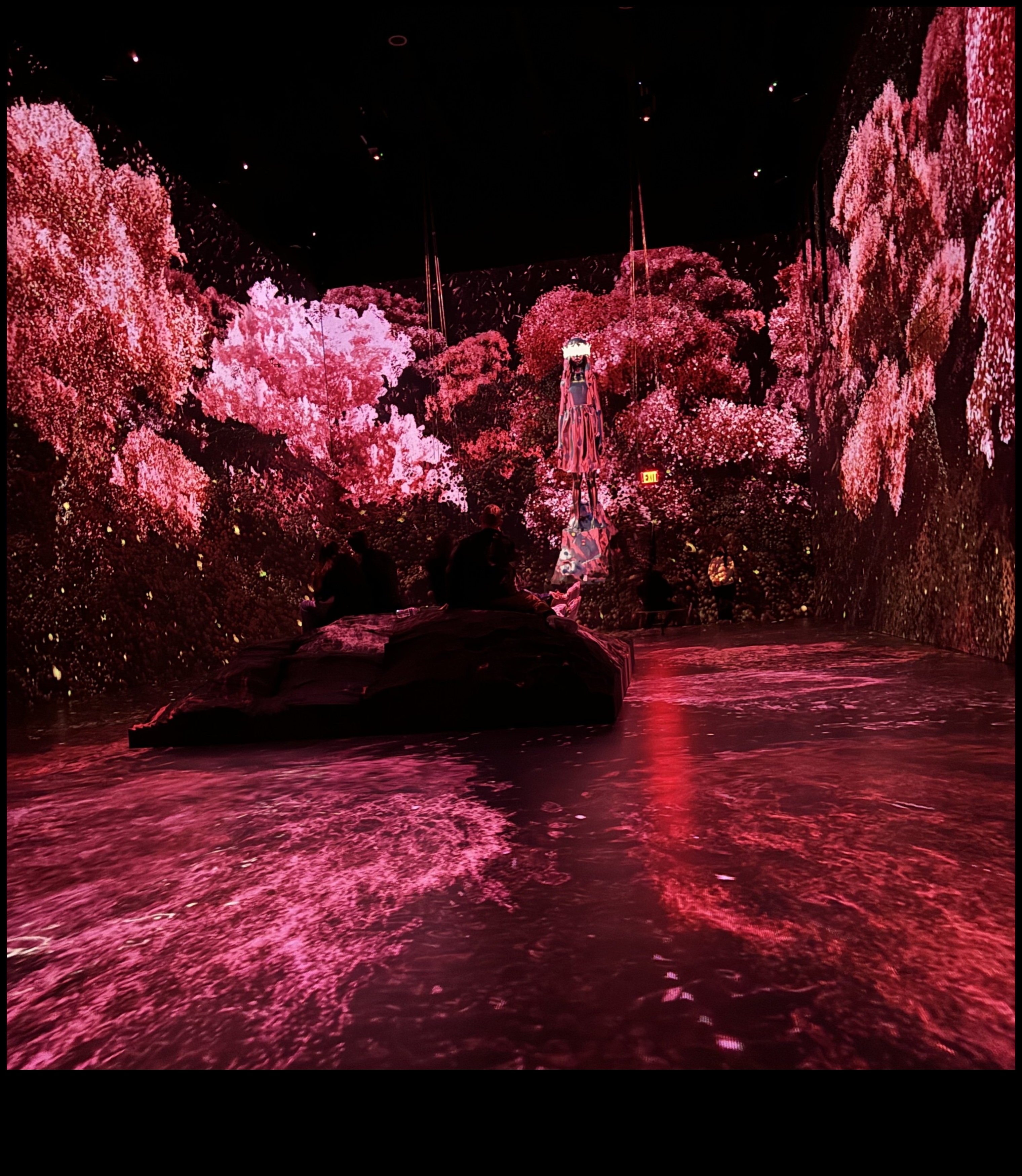 Dezvăluirea creativității: arta educației de ultimă oră în design