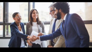 Puterea rețelei: Conectarea pentru succesul întreprinderilor mici