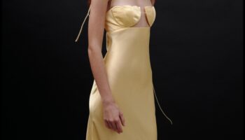 Stiluri elegante de seara: tinute elegante de petrecere care intorc capetele